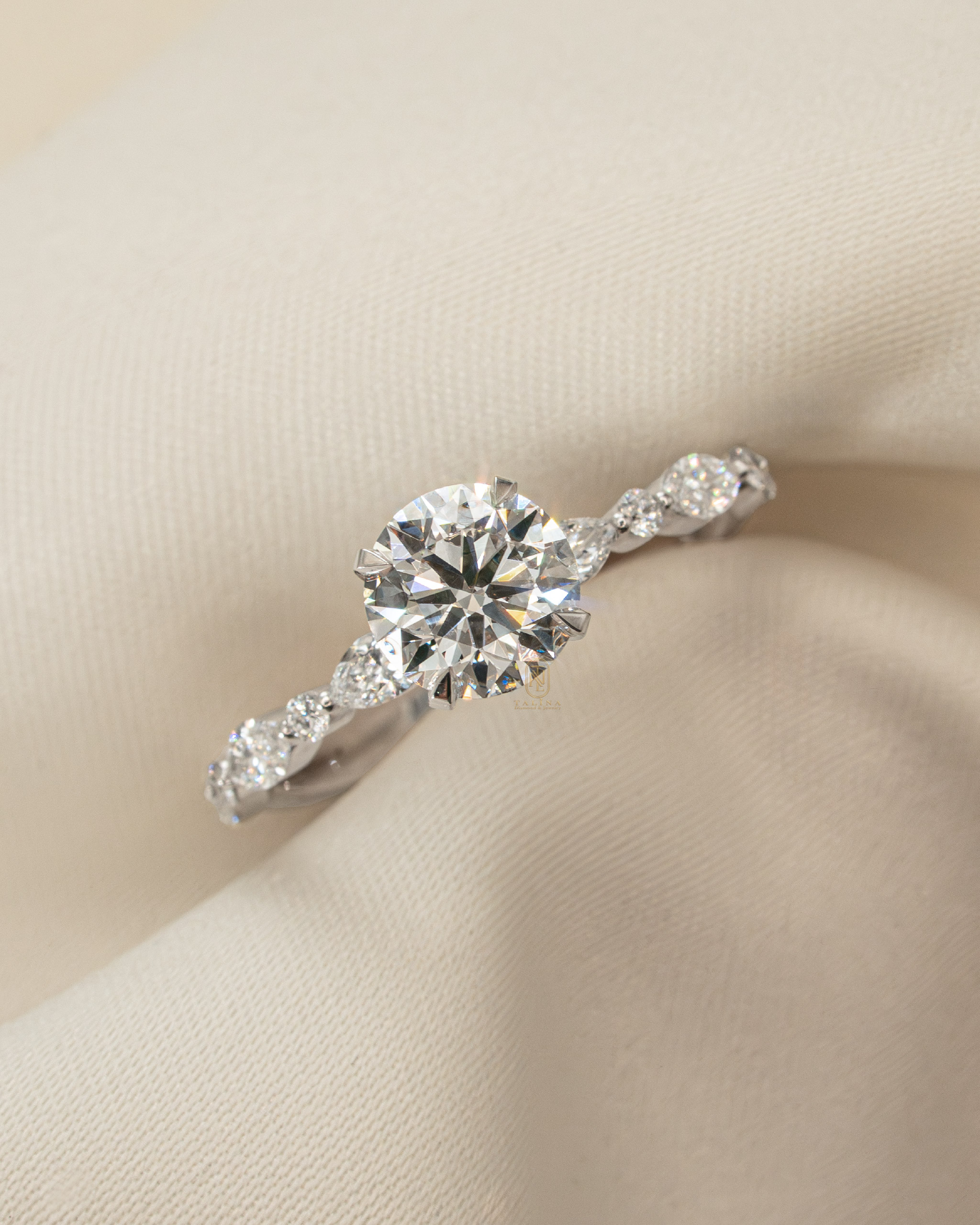 1ct Round Lab-Grown Diamond
